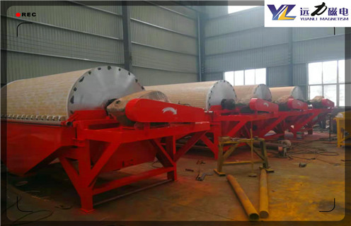 平板湿式磁选机，河南平板湿式磁选机_河南平板湿式磁选机价格好，参数及磁场强度