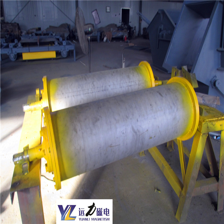 半逆流永磁磁选机，贵州半逆流型永磁磁选机_小型贵州半逆流型永磁磁选机_贵州半逆流型永磁磁选机视频价格 
